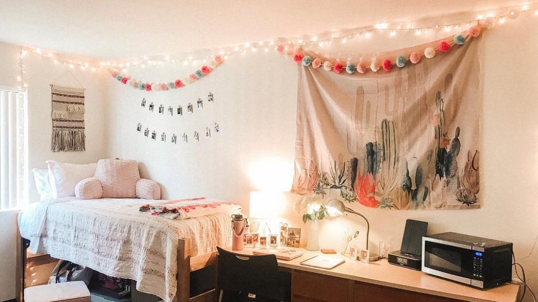 Backdate 5 Dorm Room Decor:  Big Ideas For A Happy Move In Day