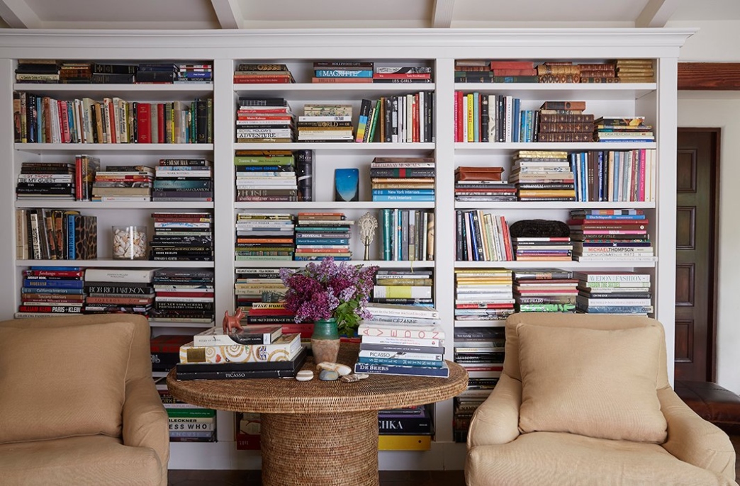 Niche Utama 1  Foolproof Bookshelf Decorating Ideas