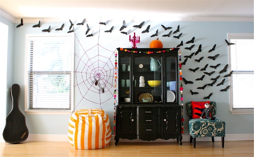 Spooktacular Office Decor: 15 Halloween Decoration Ideas To Haunt Your Workspace