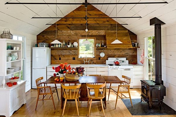 Rustic Retreat: 10 Creative Decorating Ideas For Your Cozy Cabin