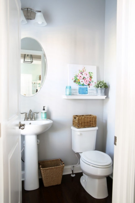 Niche Utama 2 + Small Powder Room Ideas For A Beautifully Decorated Half Bath